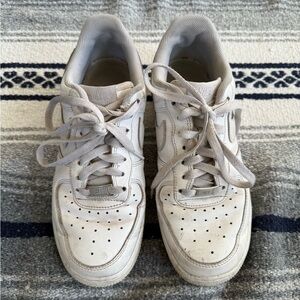 Nike Air Force 1 Men’s White Sneakers Size 8.5